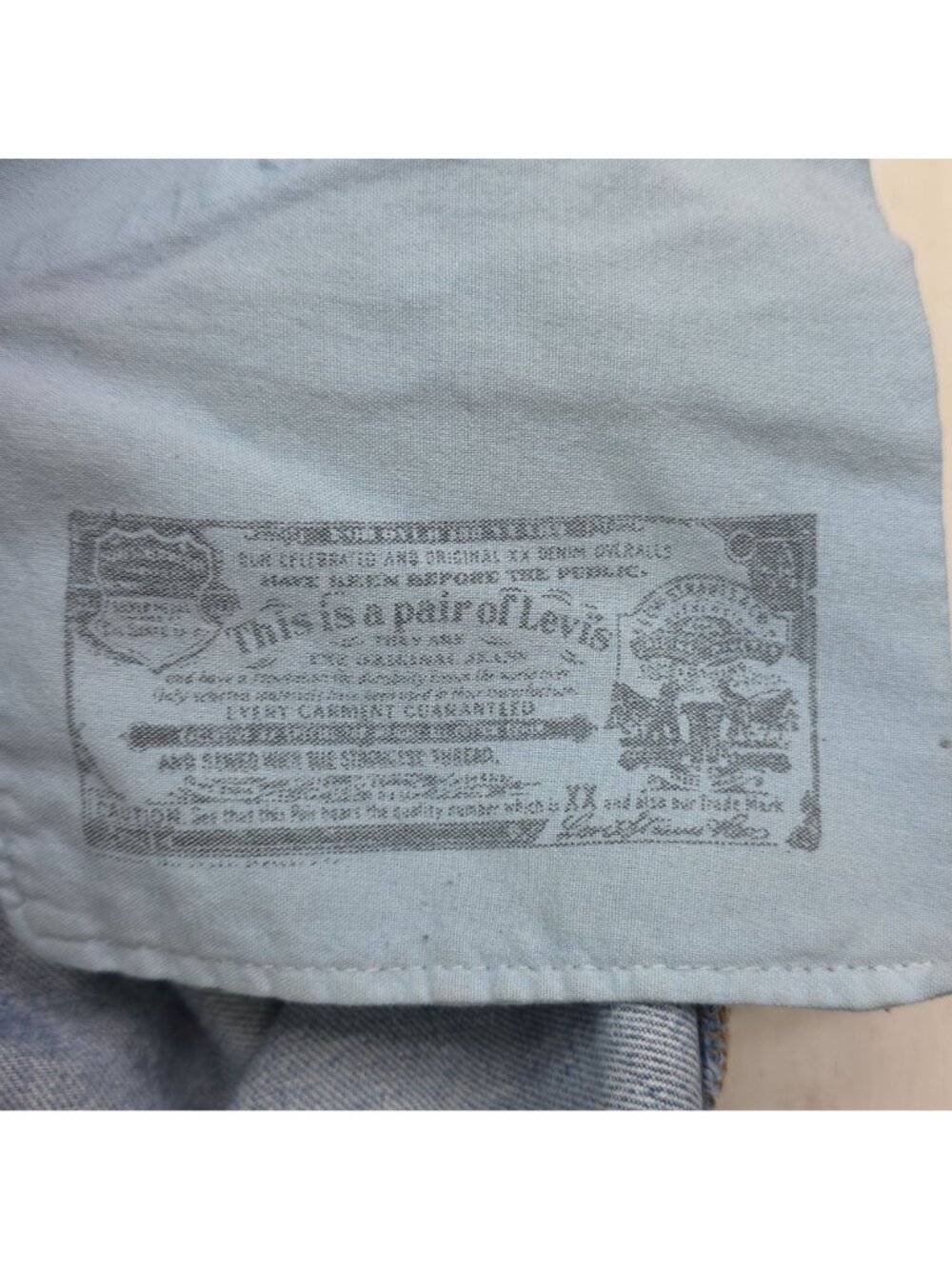 Vintage Levis 501 Original Fit Button Fly Jeans W38 L30 Distressed Light Wash - Picture 8 of 12